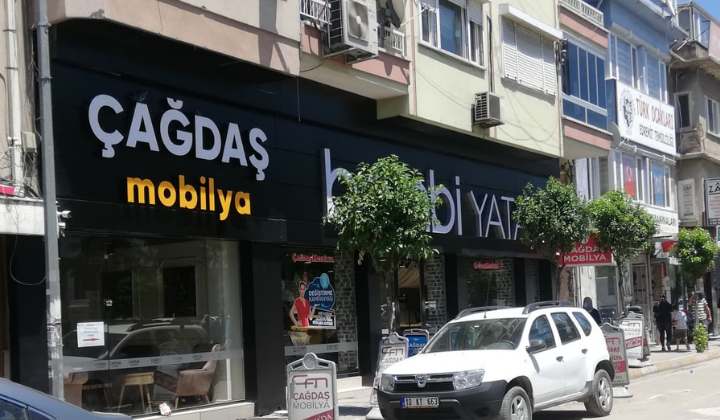 edremit-bambi-yatak-bayiisi-cagdas-mobilya-magazasi